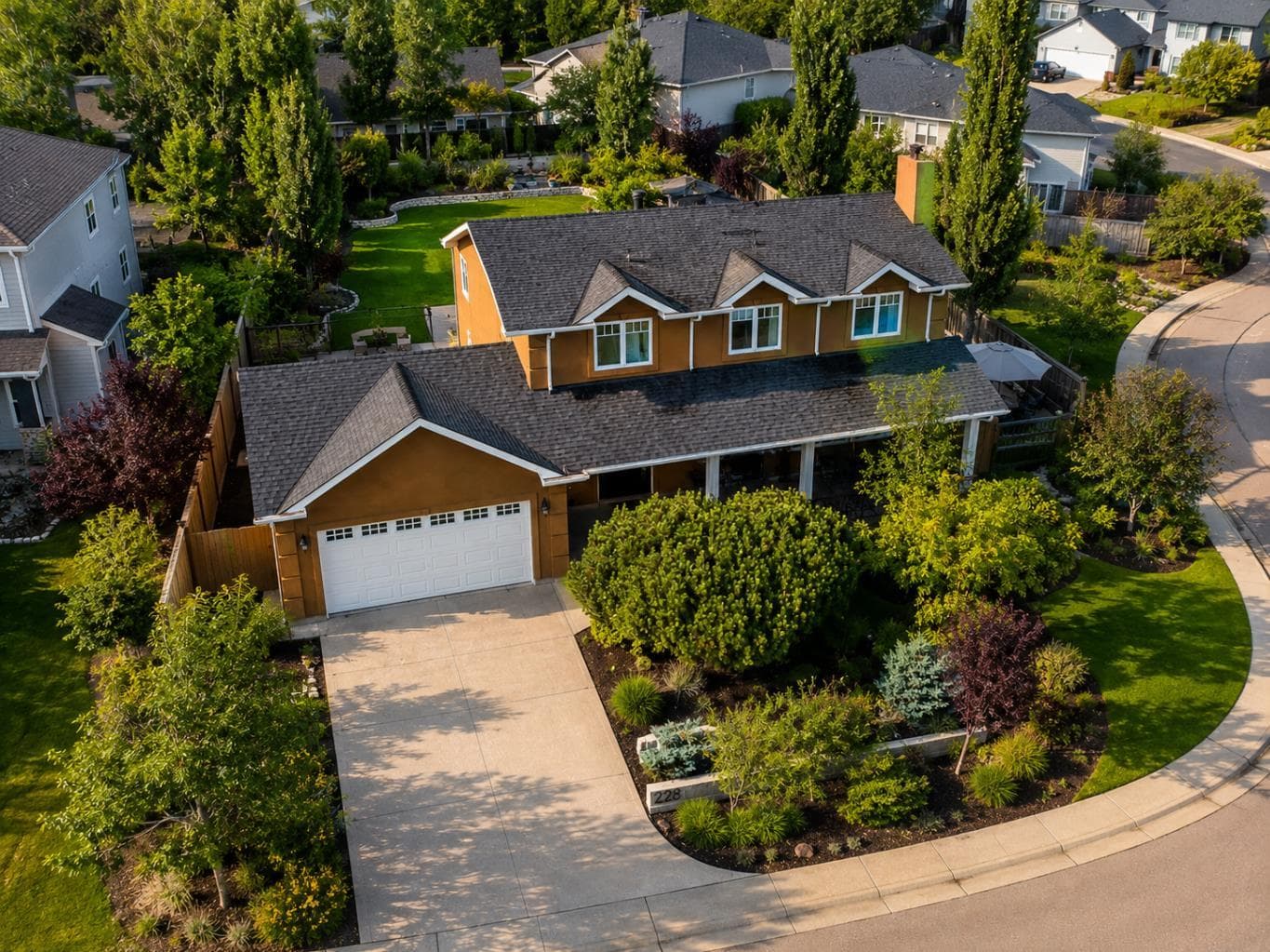 228 Willow Ridge Place SE