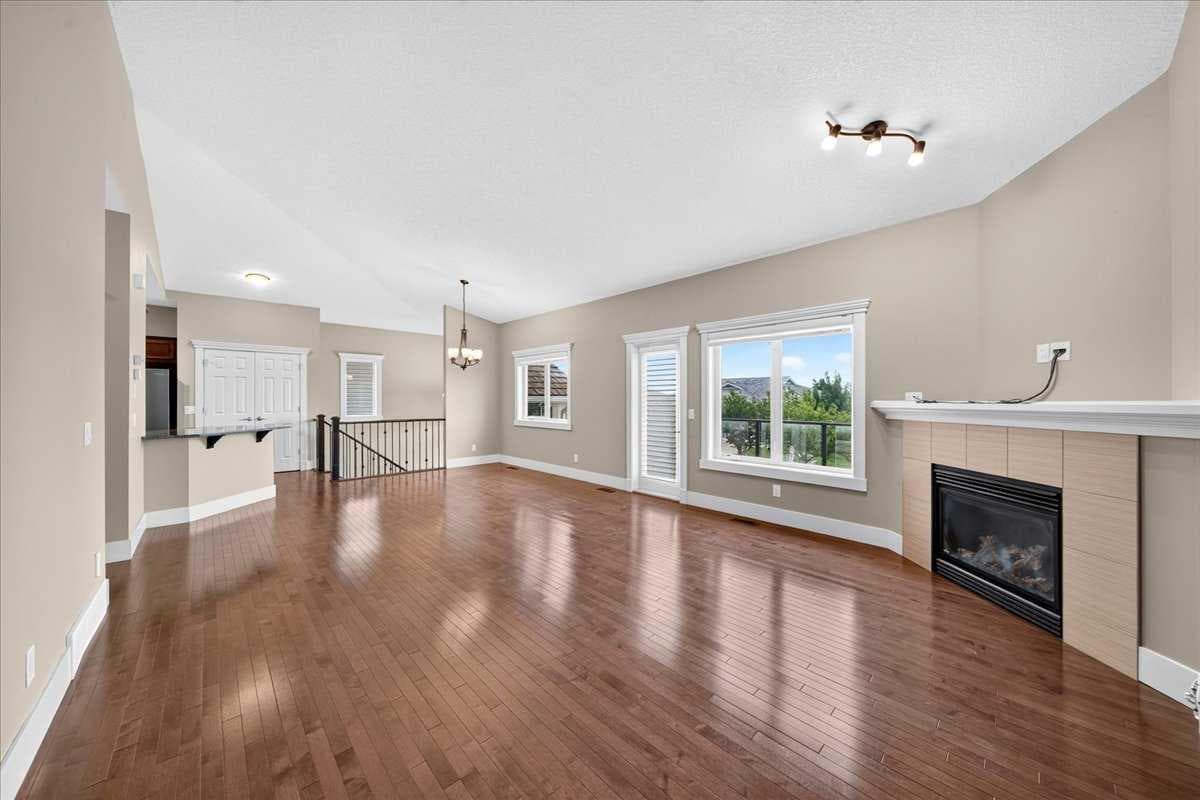 520 Rocky Vista Gardens NW