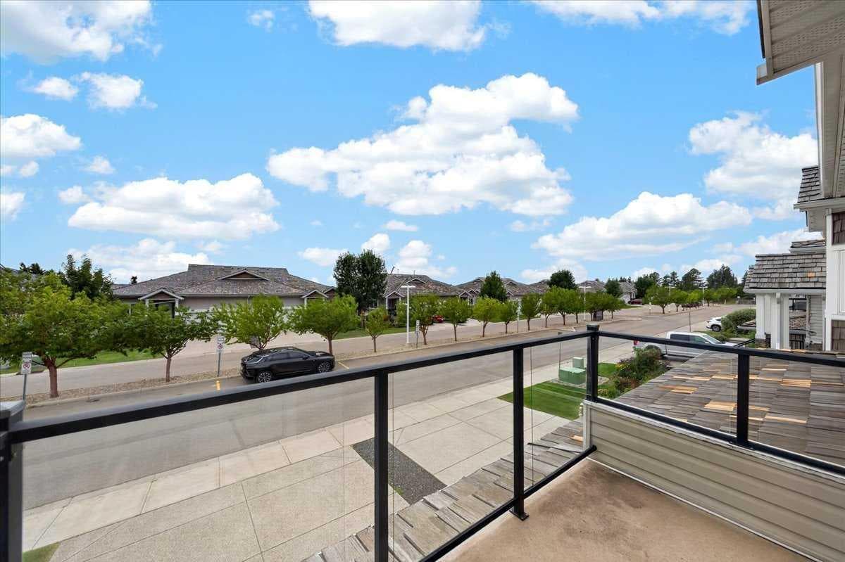 520 Rocky Vista Gardens NW