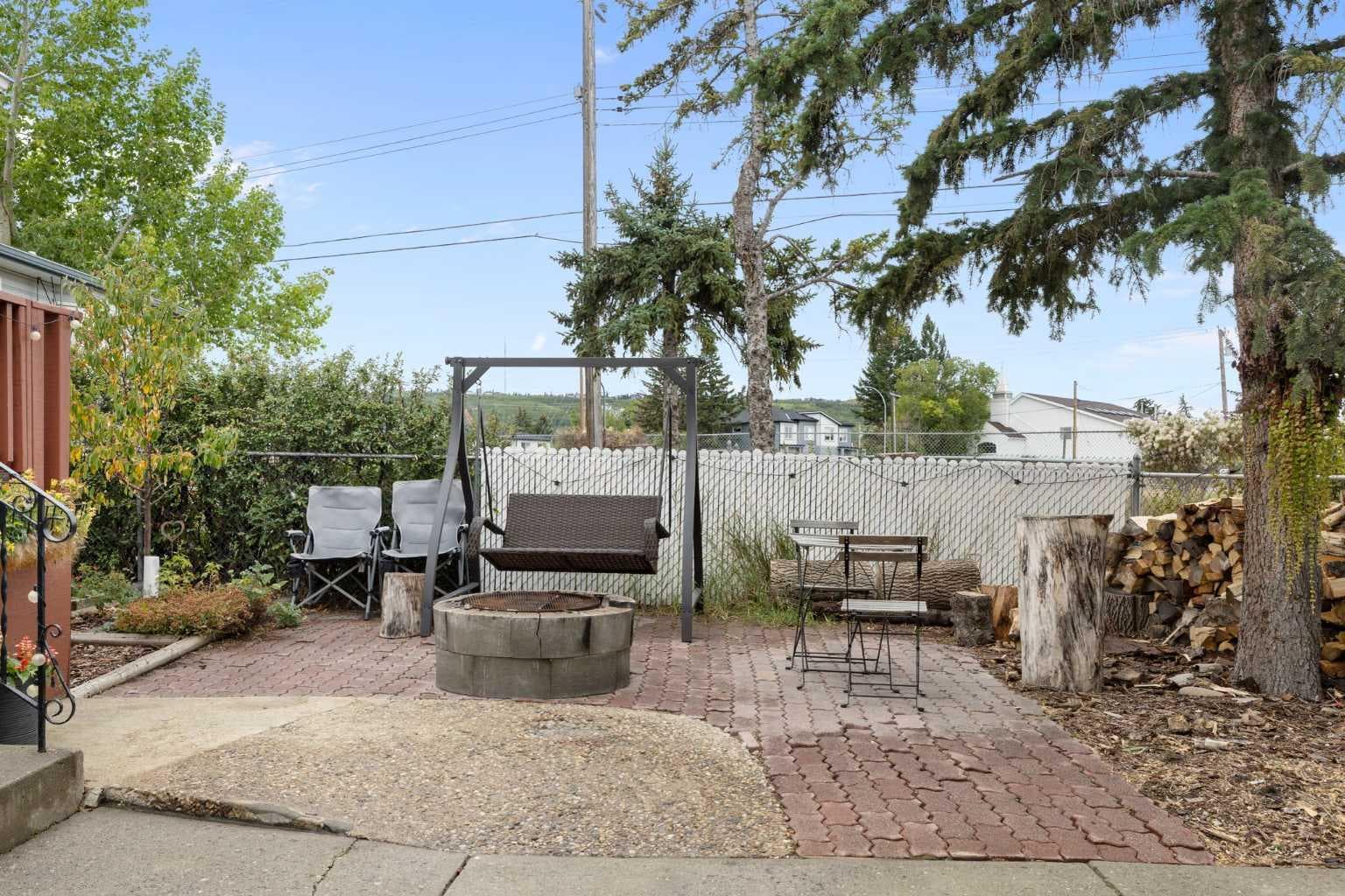 3708 66 Street NW