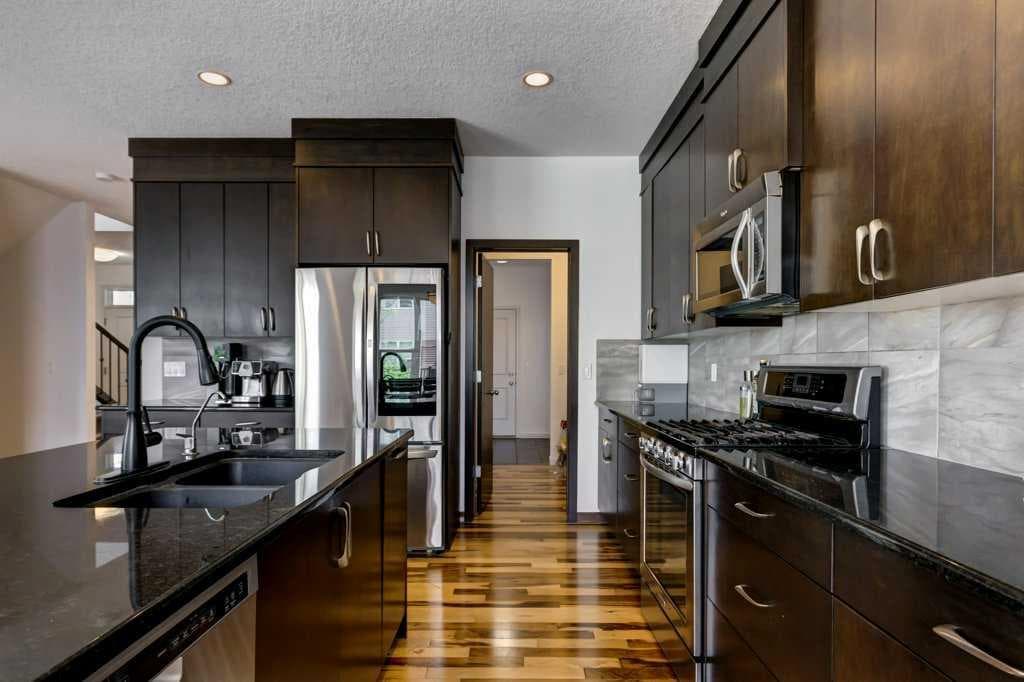 2203 Brightoncrest Common SE
