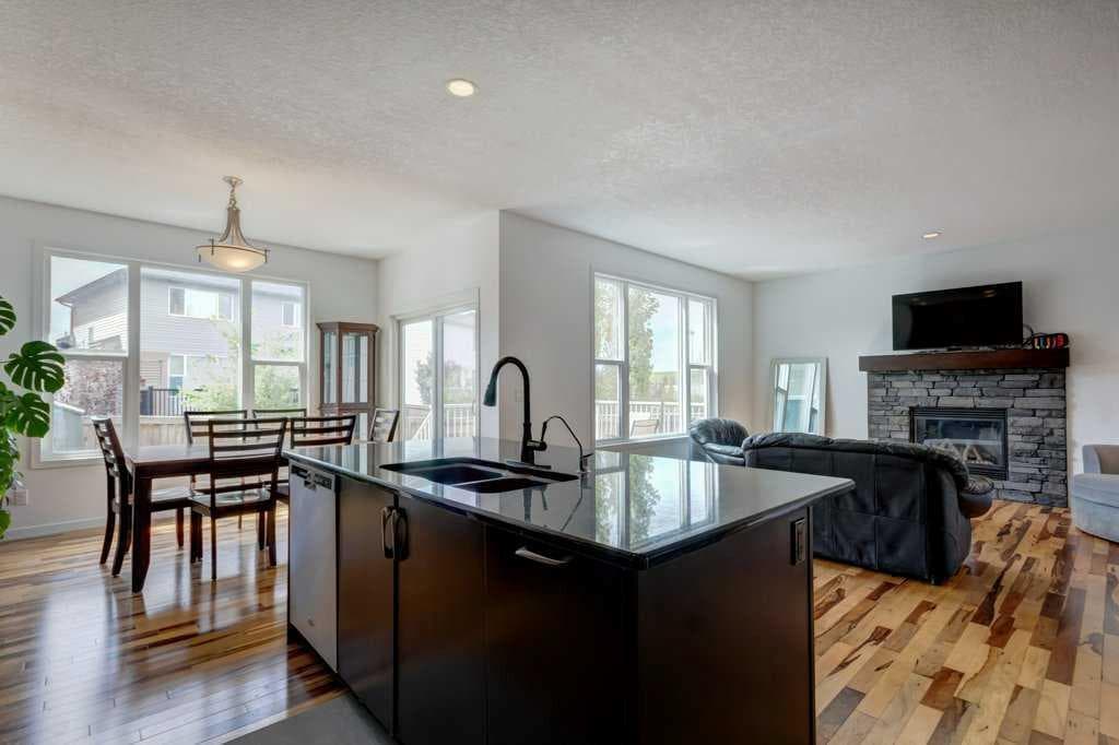 2203 Brightoncrest Common SE