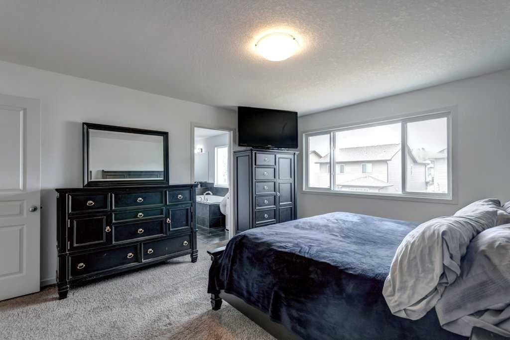 2203 Brightoncrest Common SE
