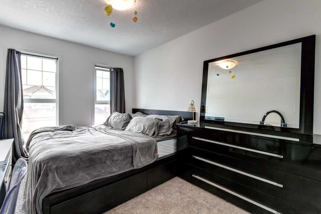 2203 Brightoncrest Common SE