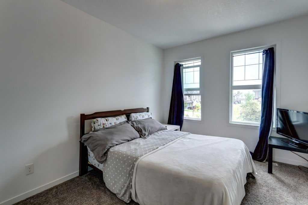 2203 Brightoncrest Common SE