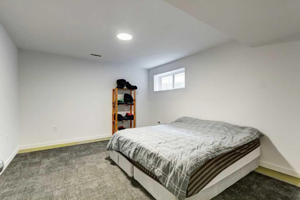 2203 Brightoncrest Common SE