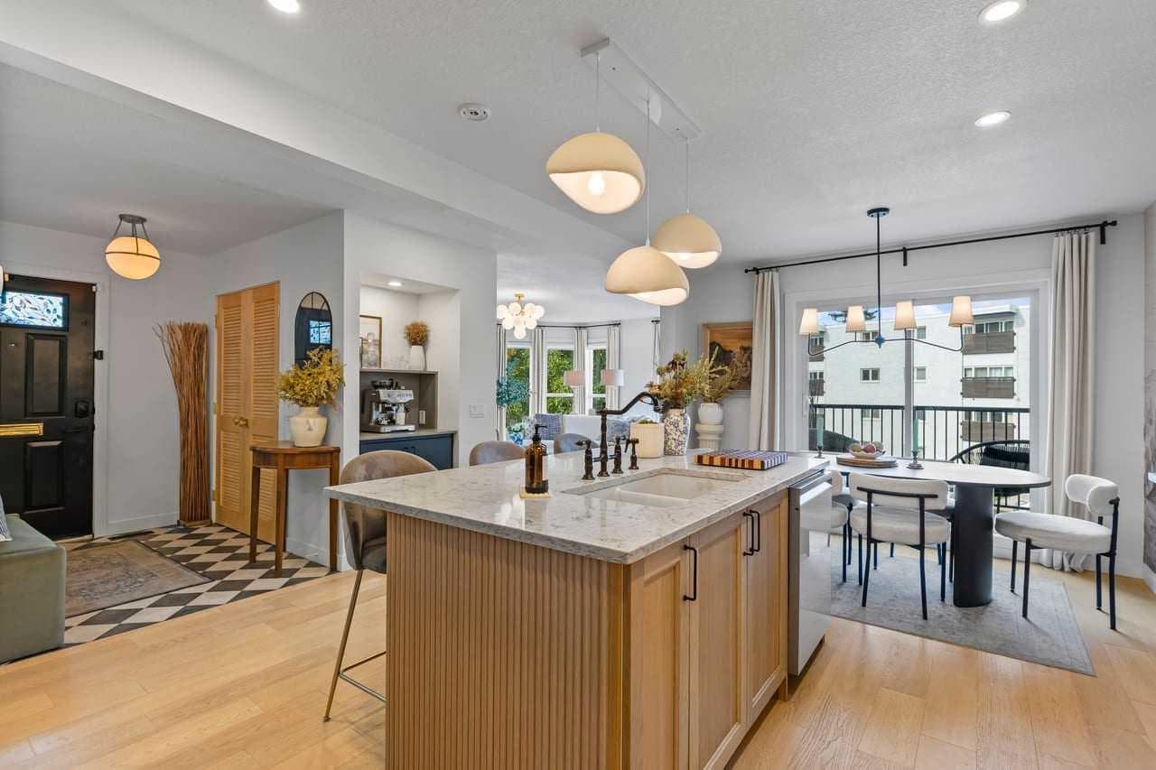 1602 16 Street SW