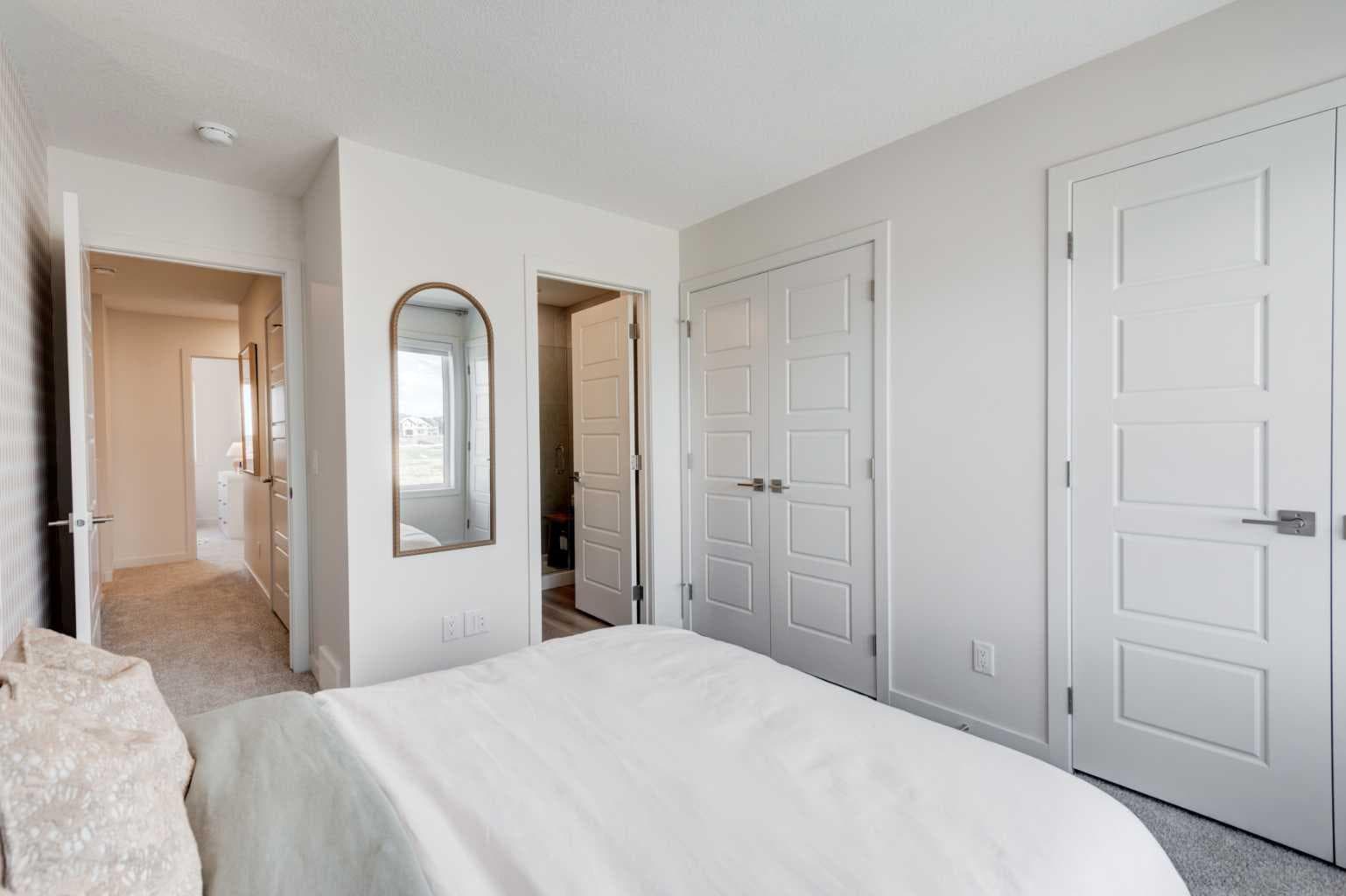 51 Mercado Lane SE