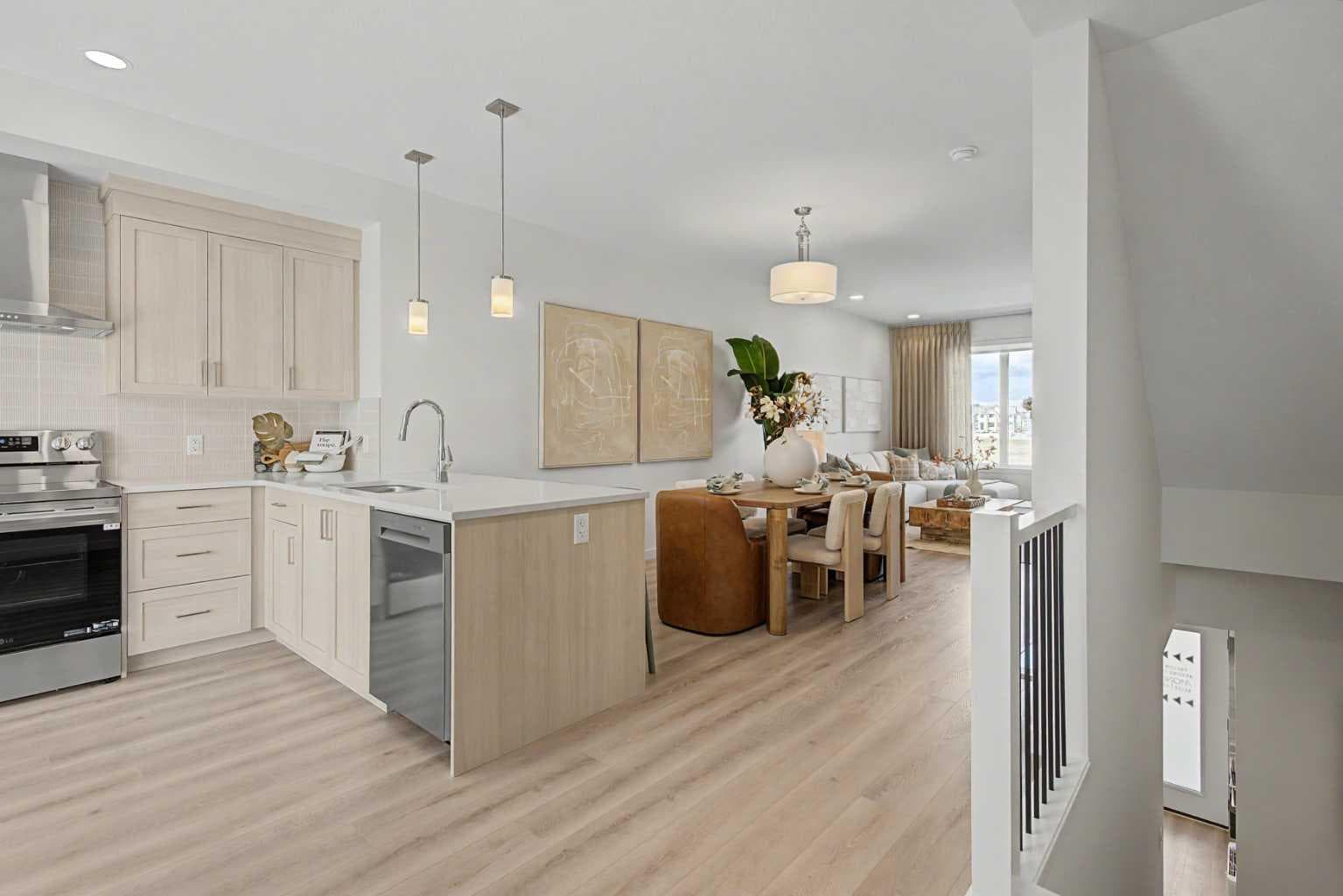 51 Mercado Lane SE
