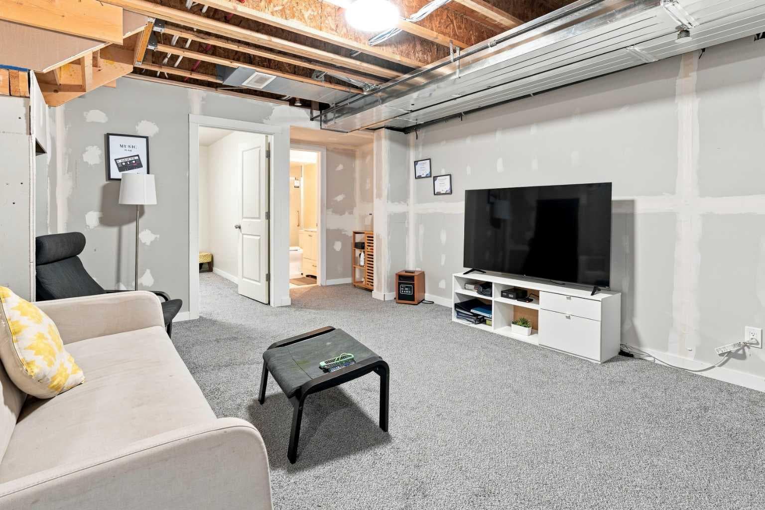 59 Howse Rise NE