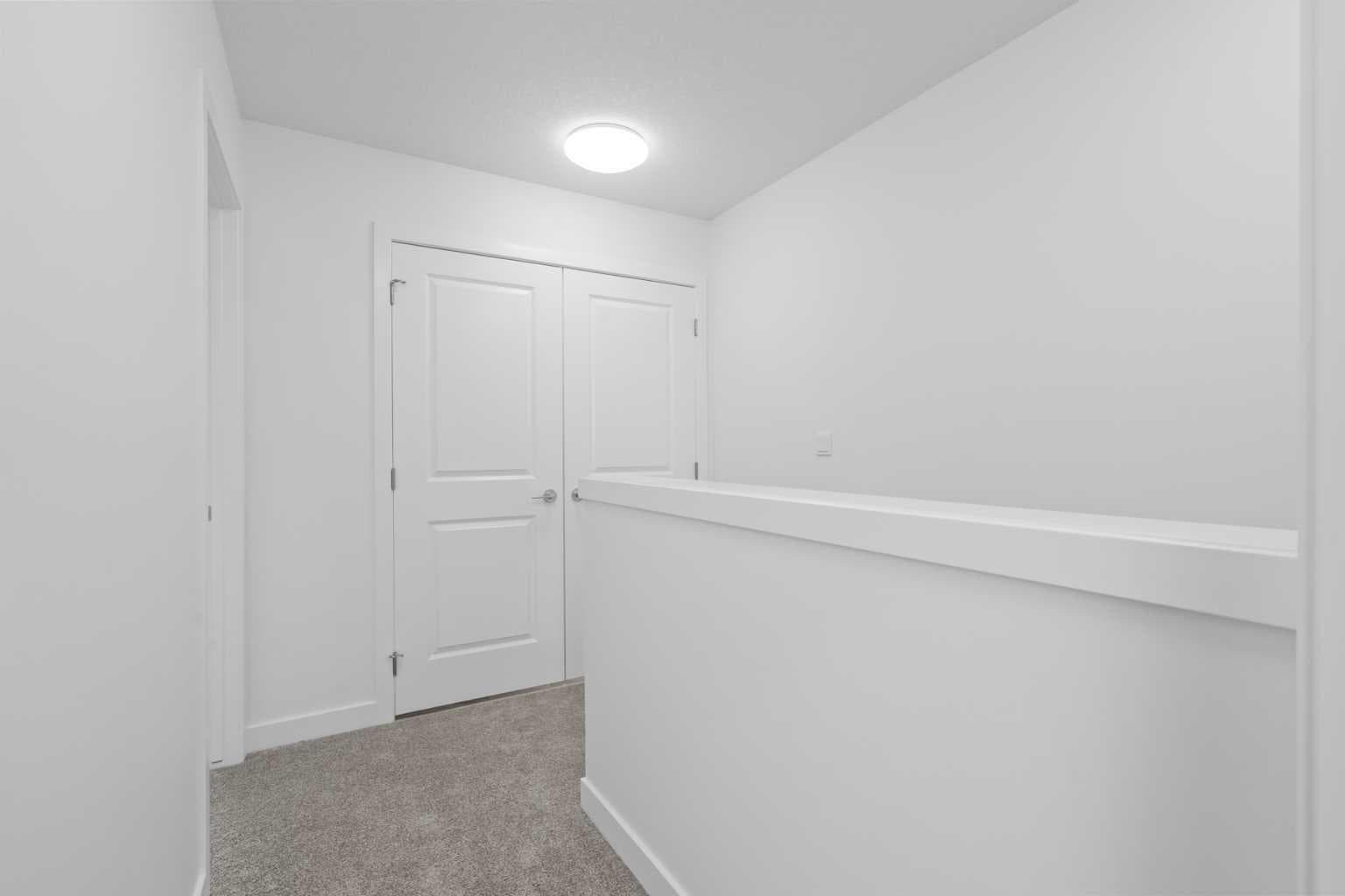 1306, 25 Wildwoods Court SW