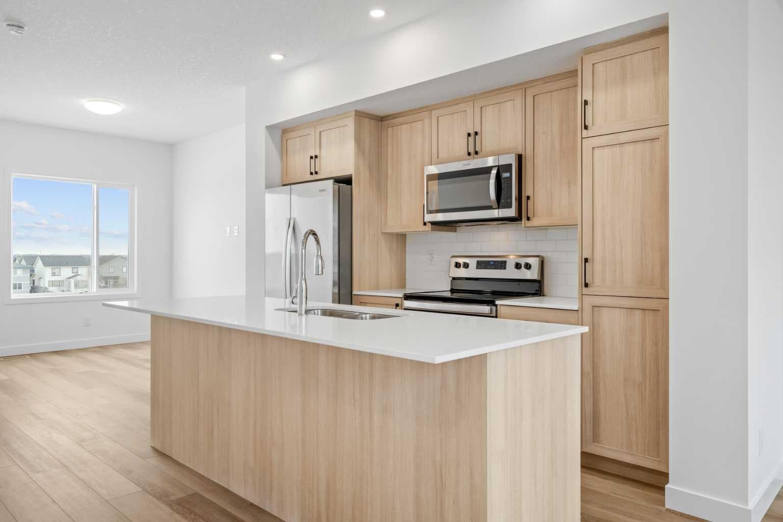 1306, 25 Wildwoods Court SW