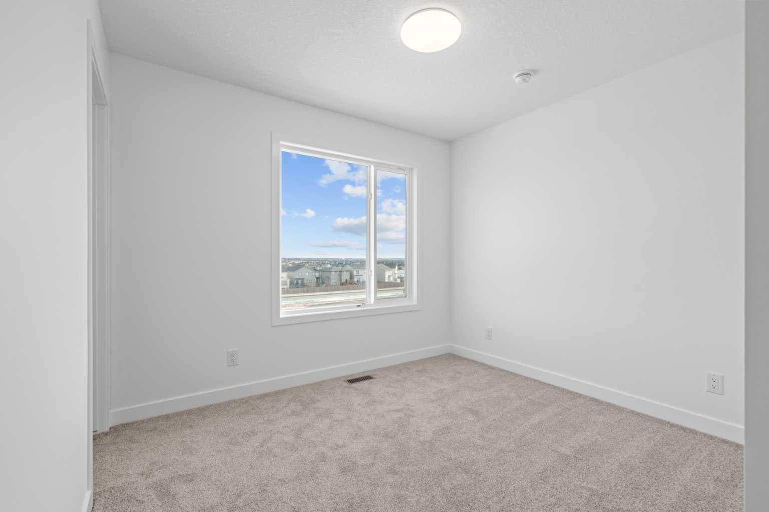 1306, 25 Wildwoods Court SW