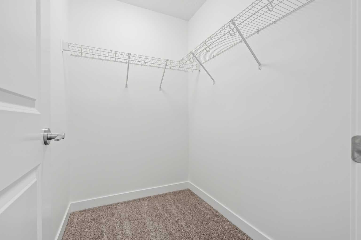 1306, 25 Wildwoods Court SW