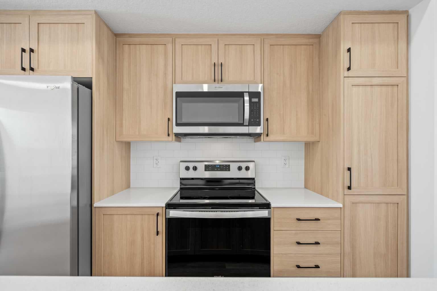 1306, 25 Wildwoods Court SW