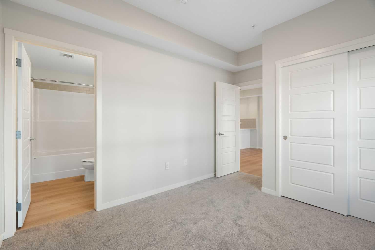 6103, 20295 Seton Way SE