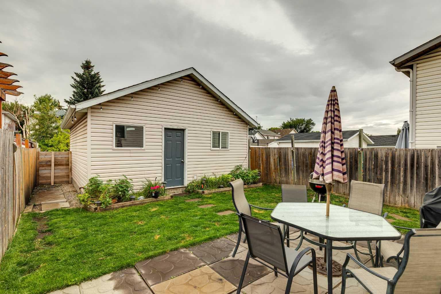 99 Mt Allan Circle 