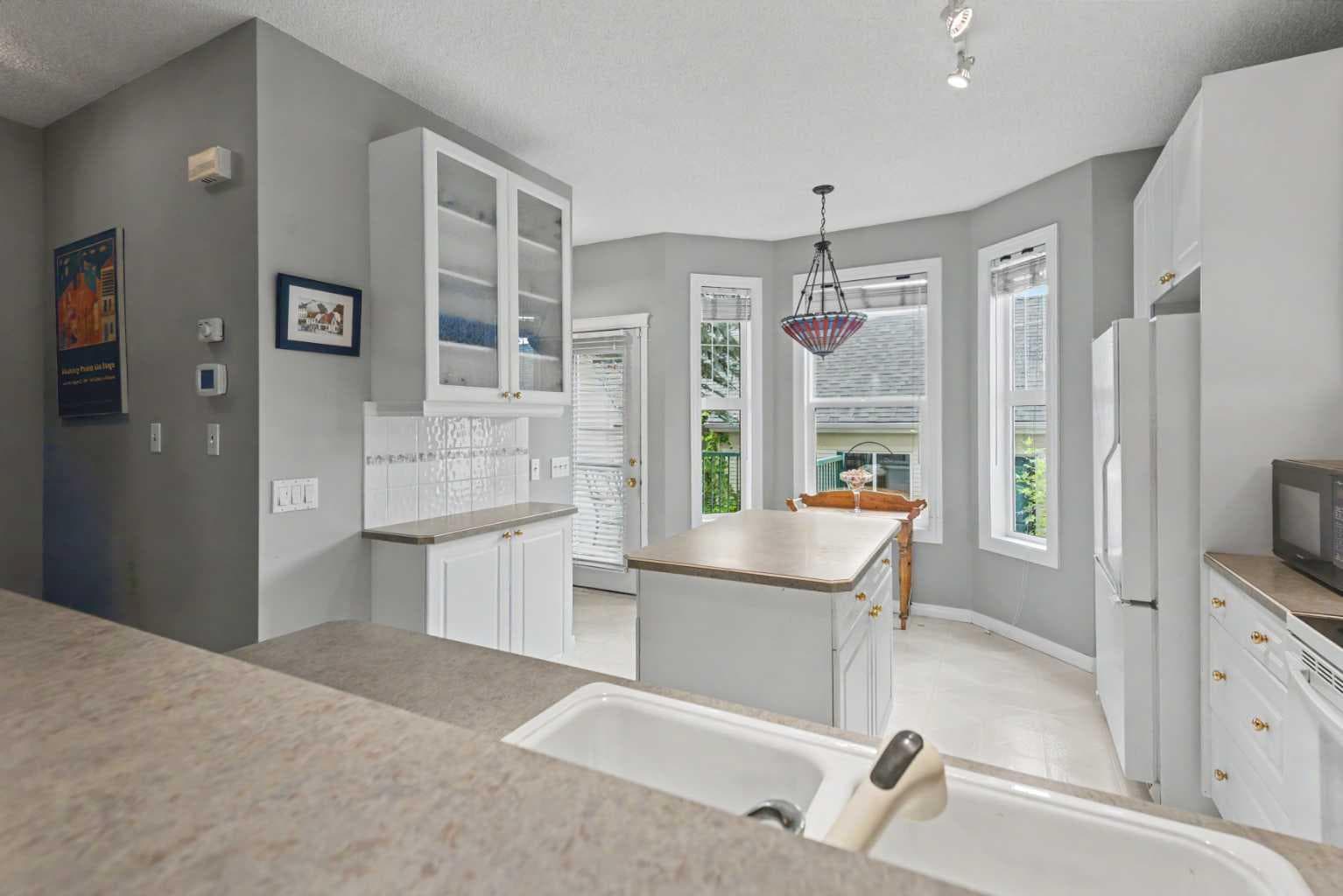 46 Prestwick Gardens SE