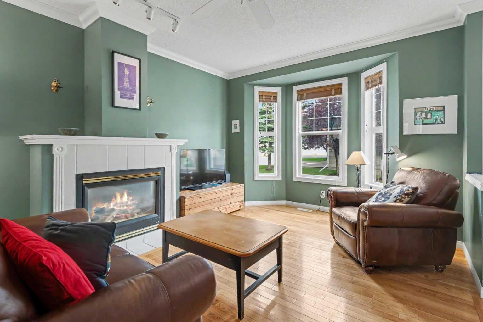46 Prestwick Gardens SE
