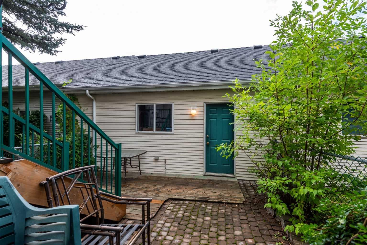 46 Prestwick Gardens SE