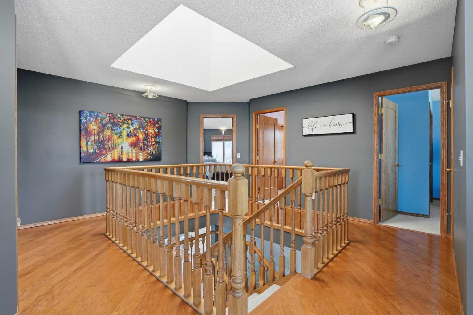 131 Edgebrook Circle NW