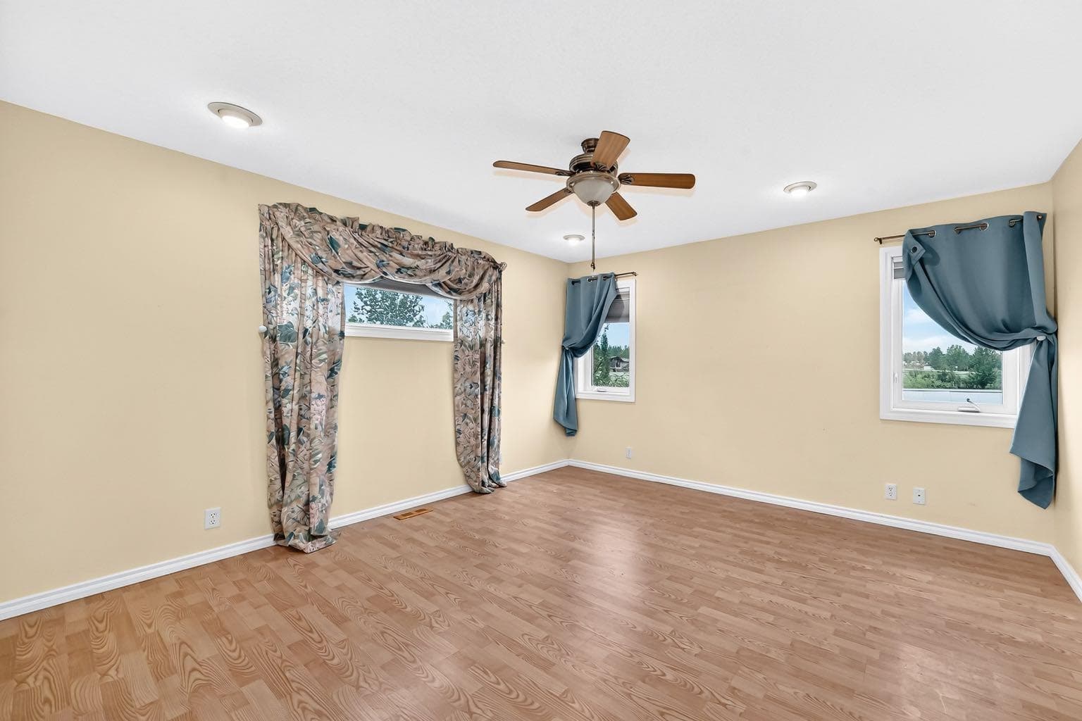 292251 Butte Hills Drive 