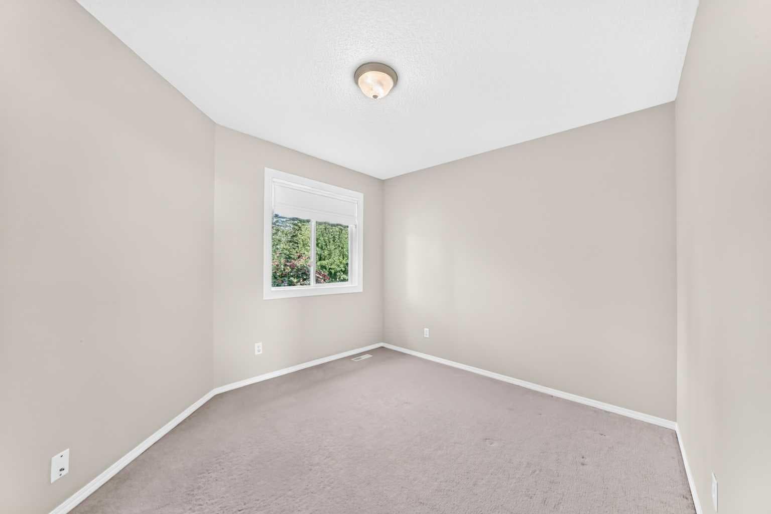 110 Sienna Park Terrace SW