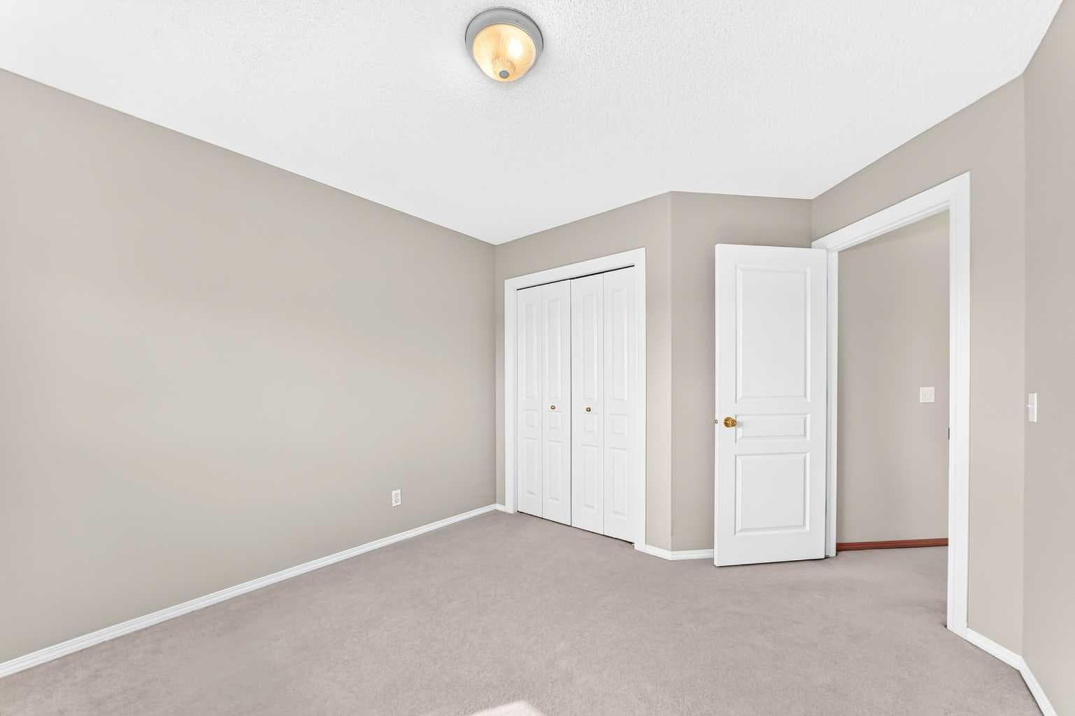 110 Sienna Park Terrace SW