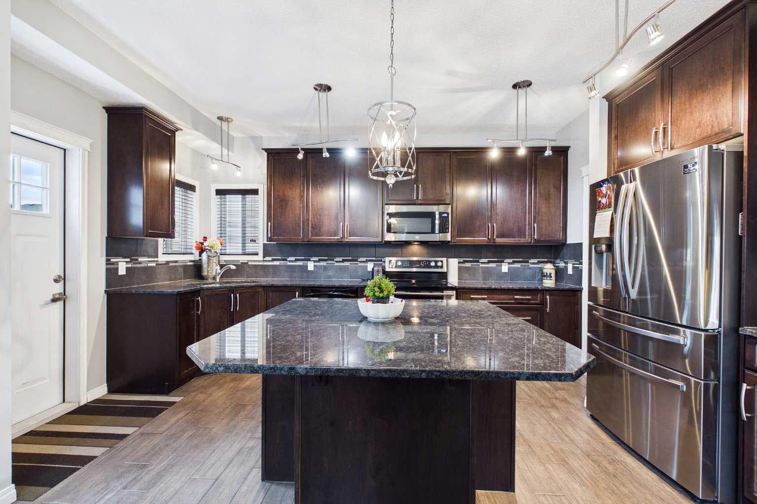 8 Sage Bank Road NW