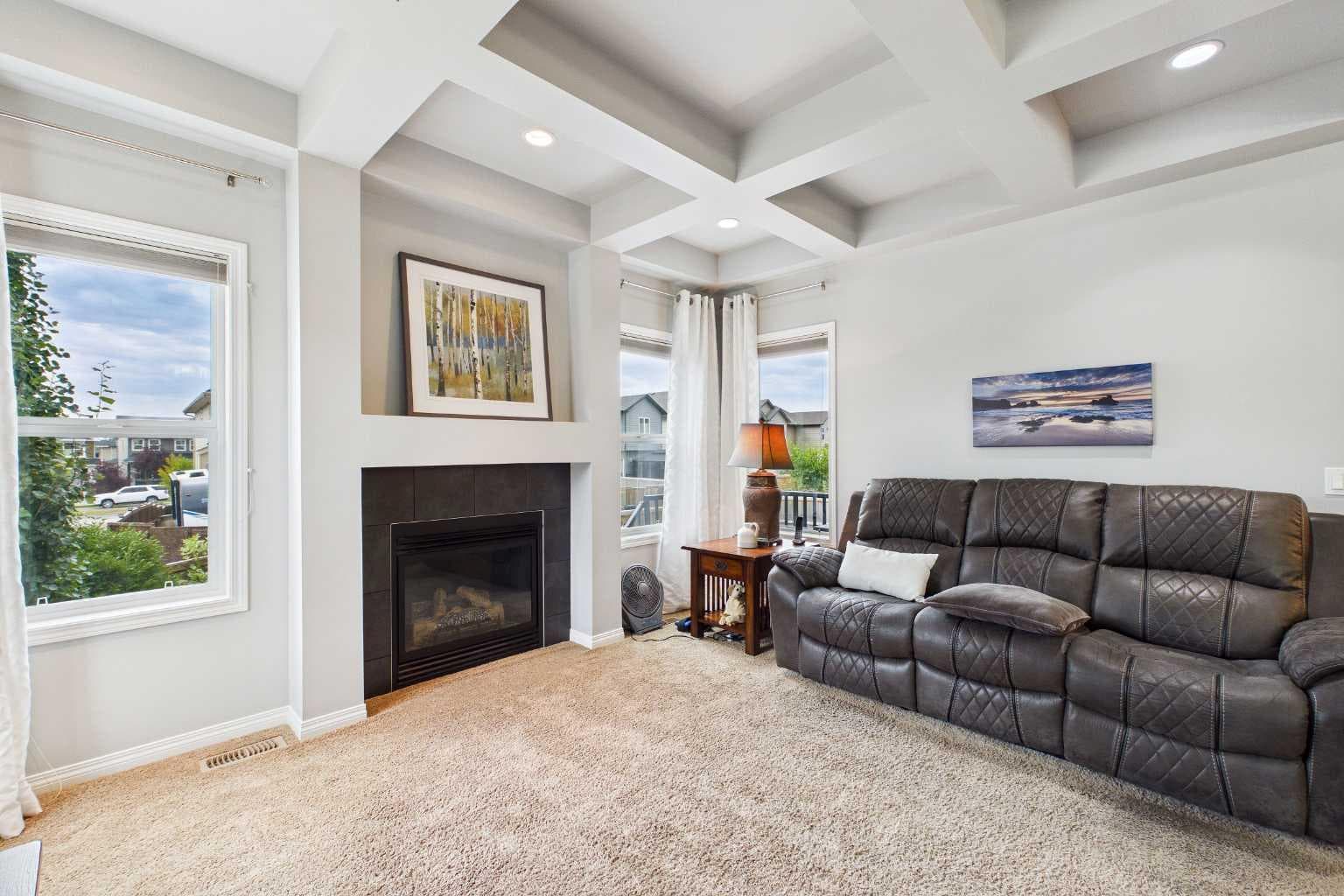 8 Sage Bank Road NW