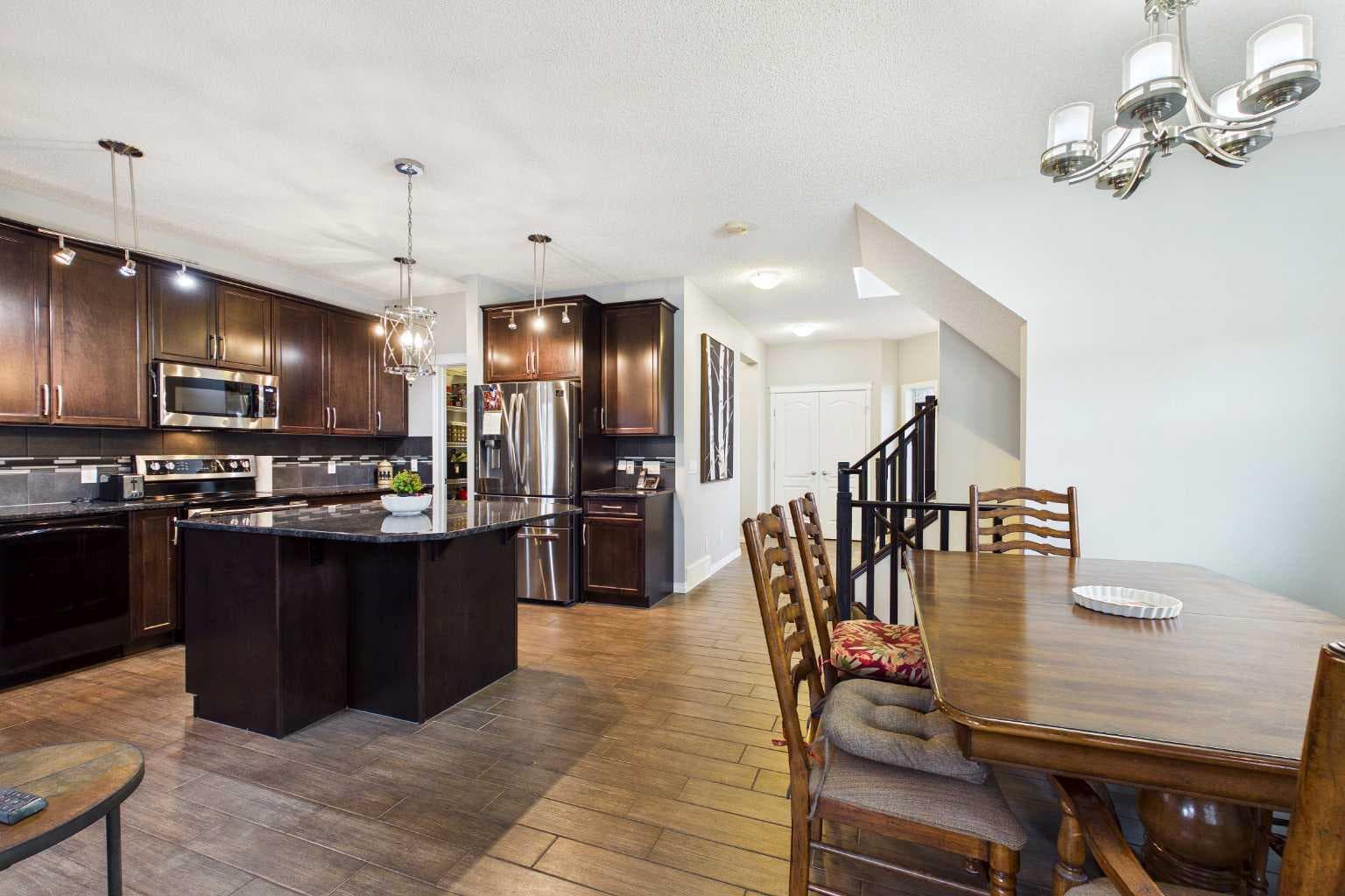 8 Sage Bank Road NW