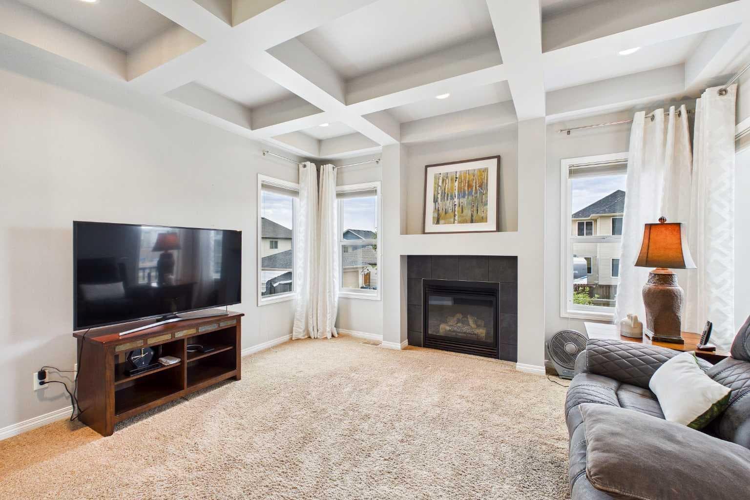 8 Sage Bank Road NW
