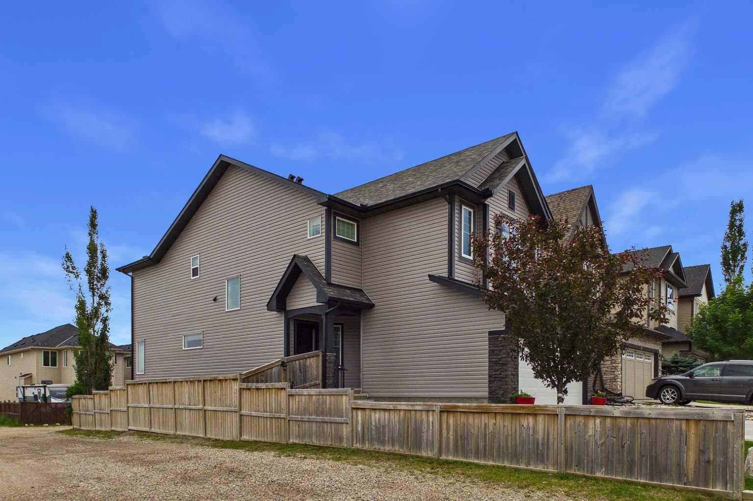 8 Sage Bank Road NW