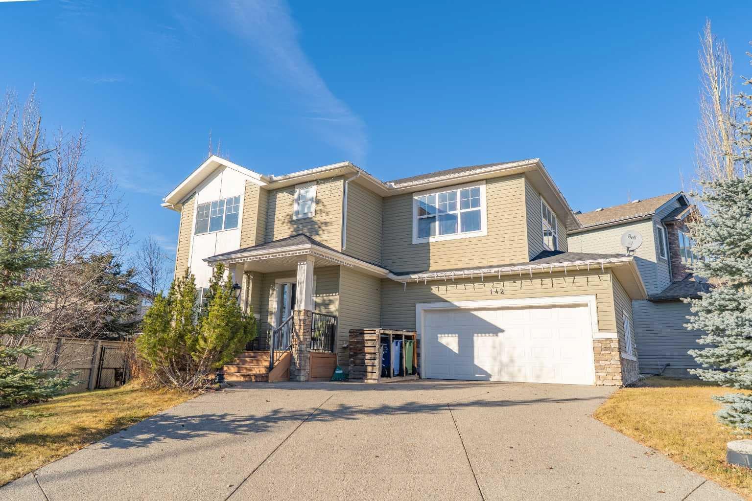 142 West Pointe Circle 
