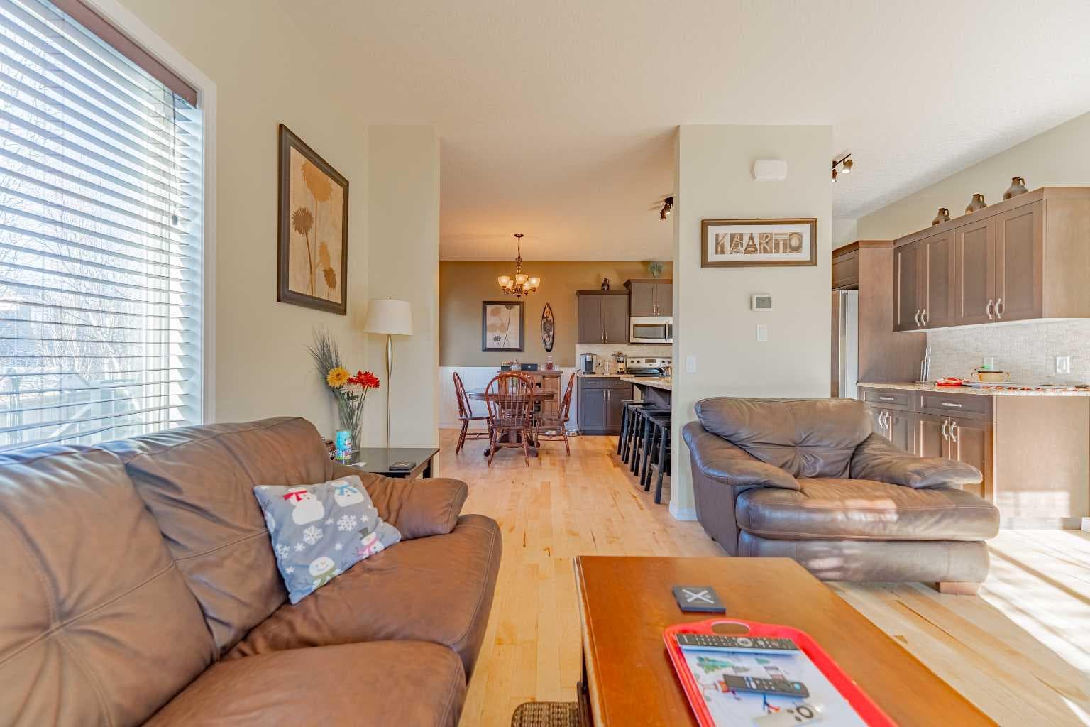 142 West Pointe Circle 