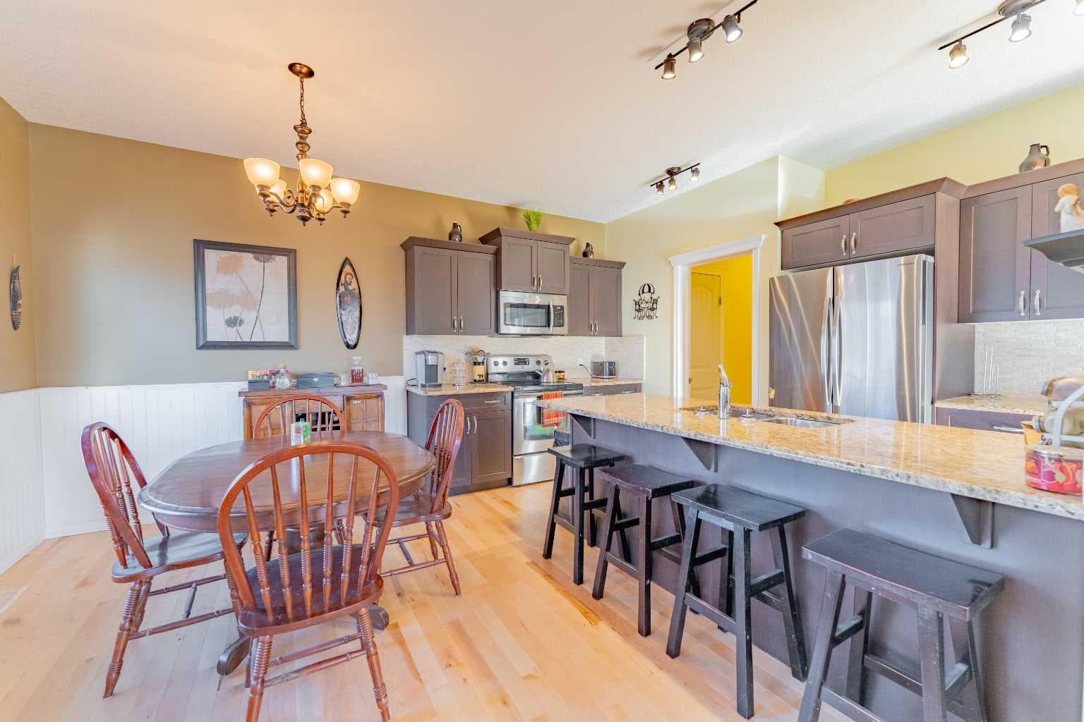142 West Pointe Circle 