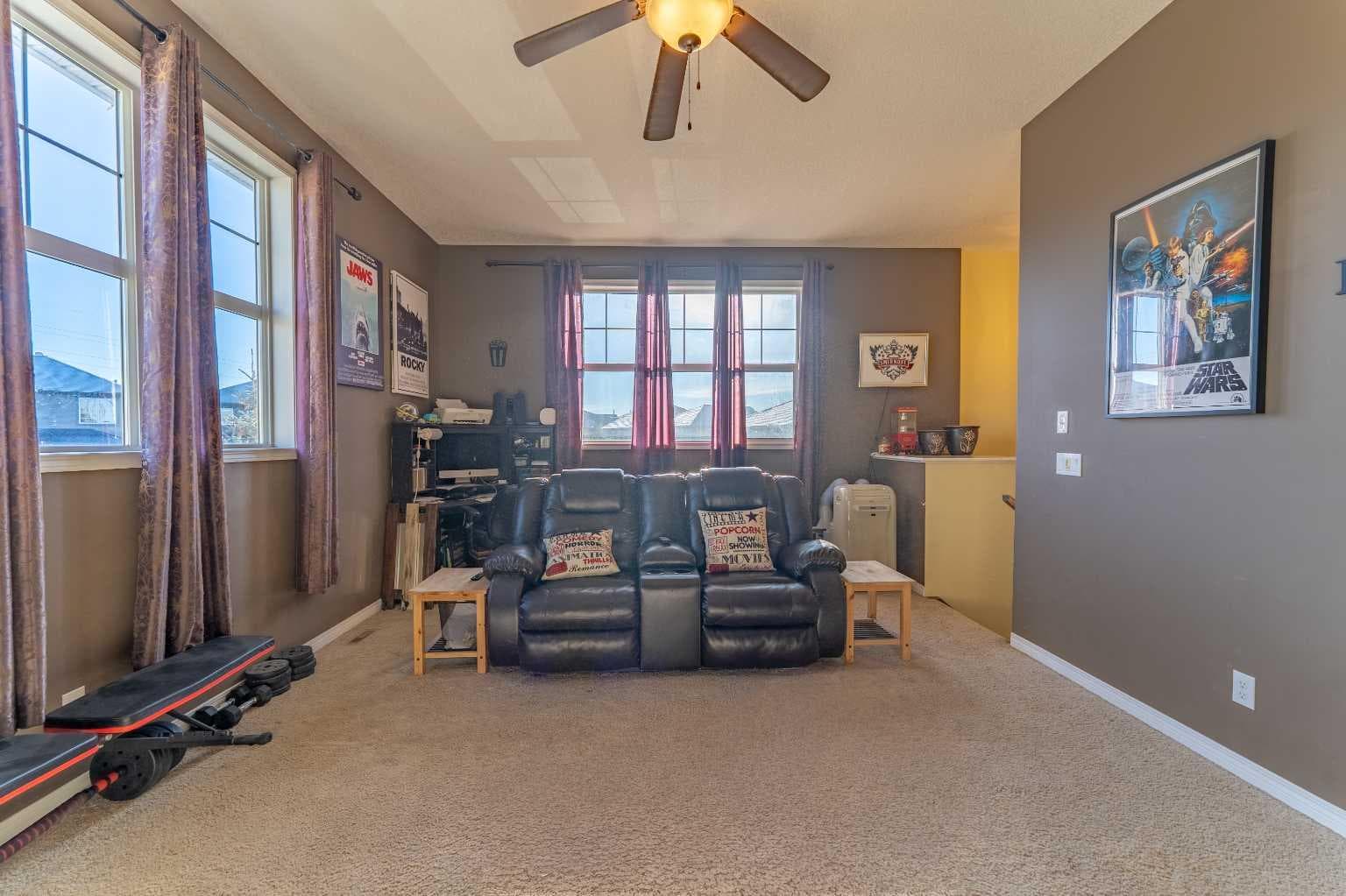 142 West Pointe Circle 
