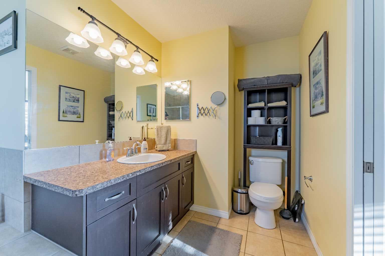 142 West Pointe Circle 