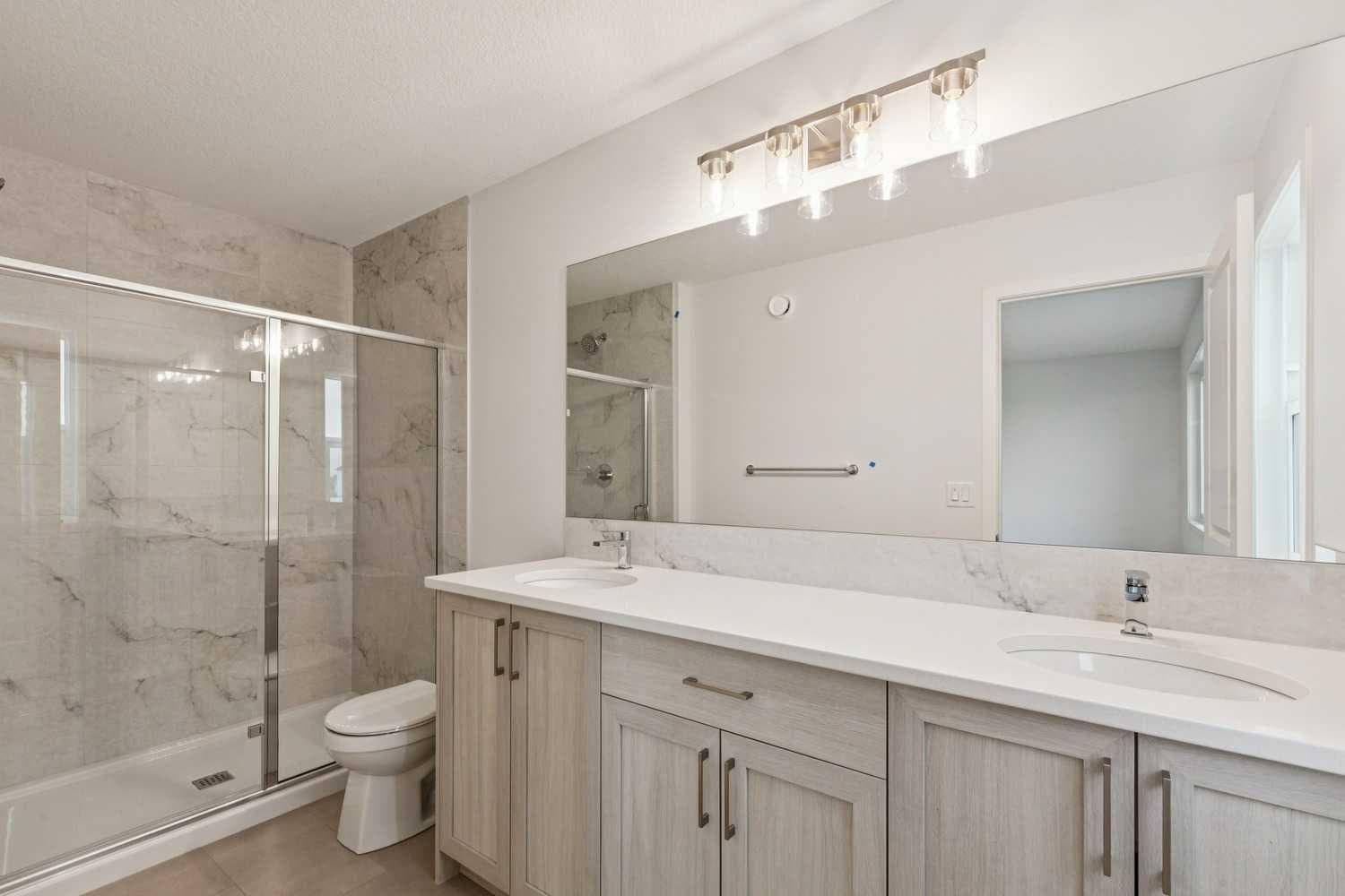 112 Lucas Green NW
