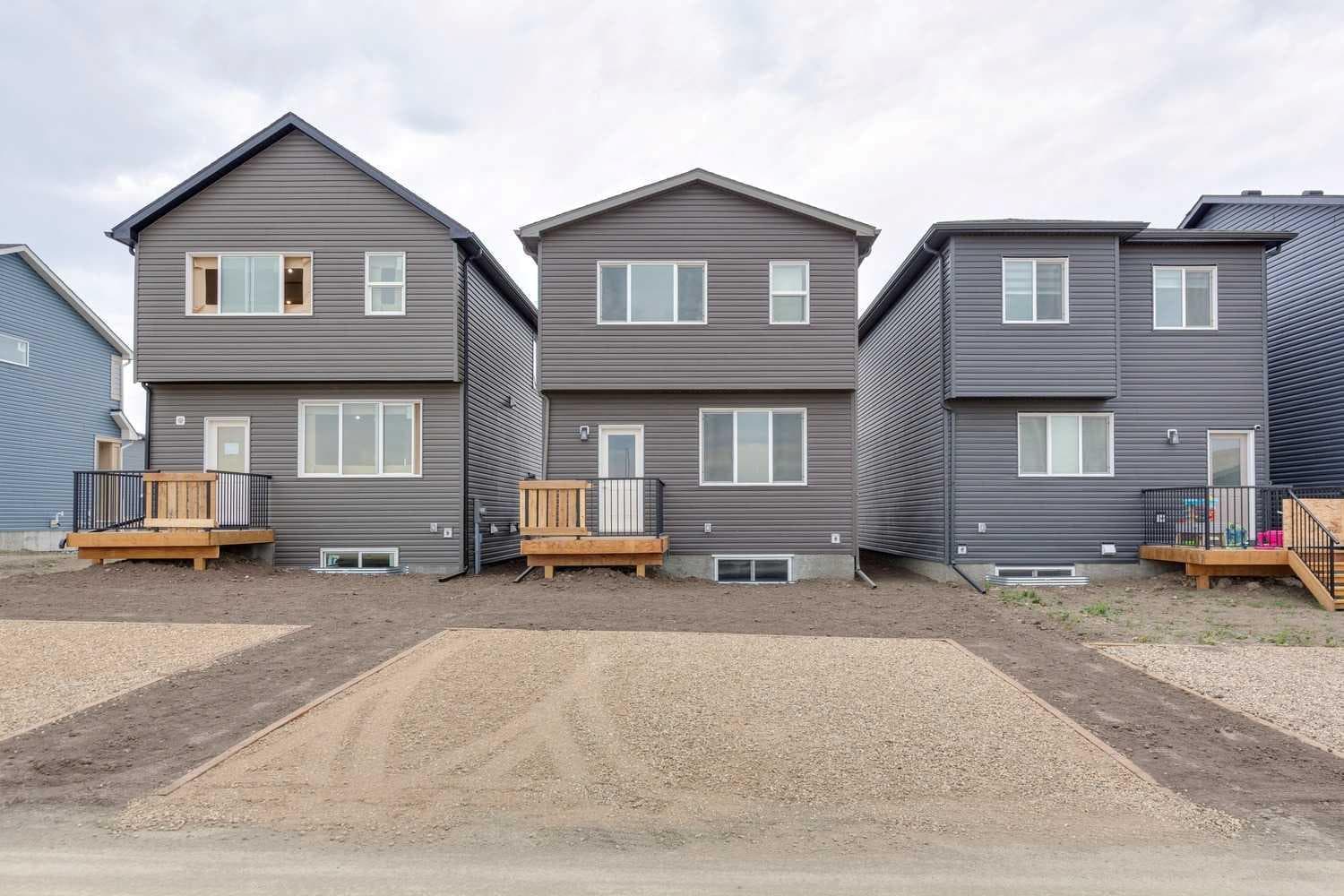 112 Lucas Green NW