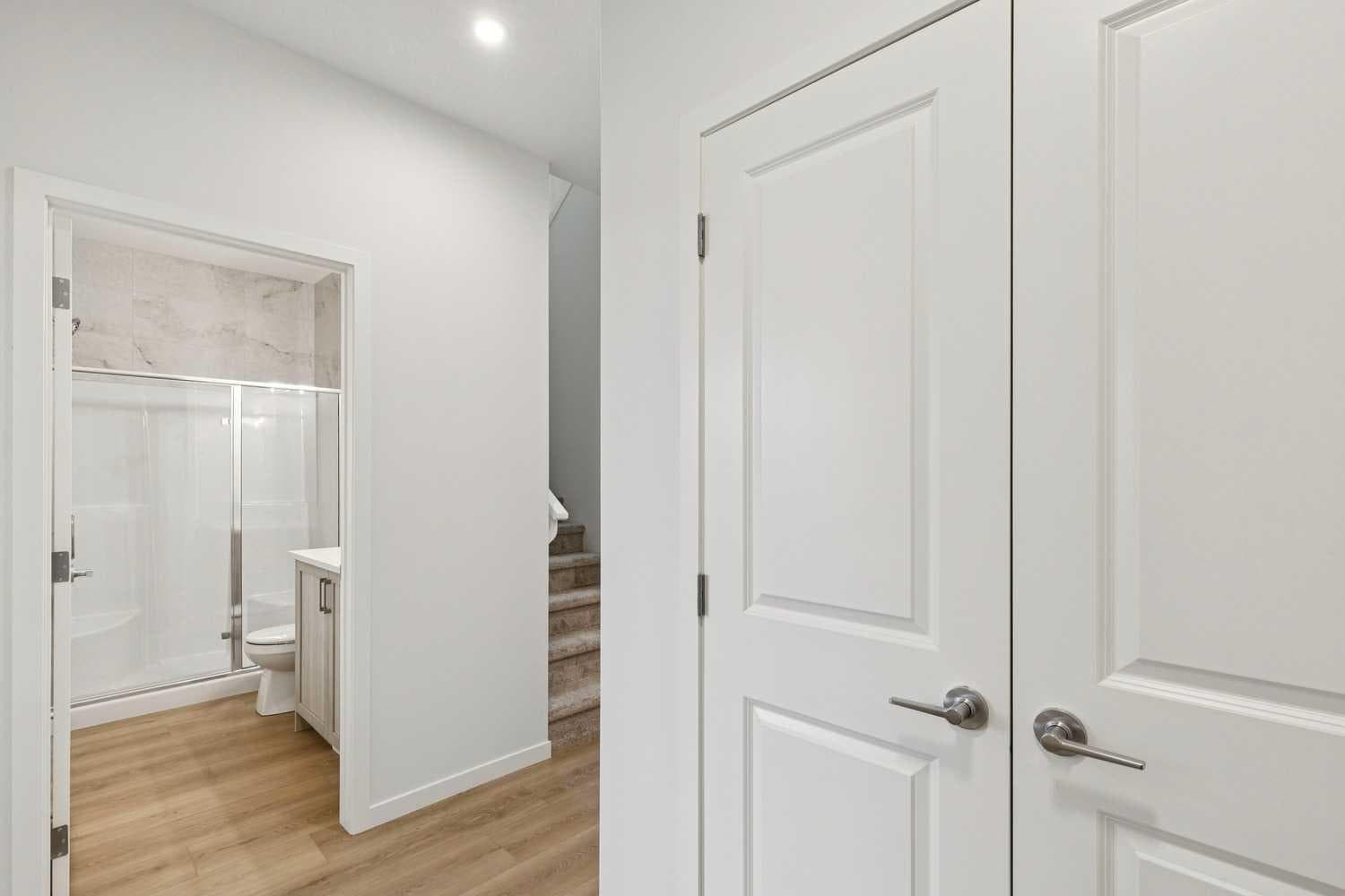 112 Lucas Green NW
