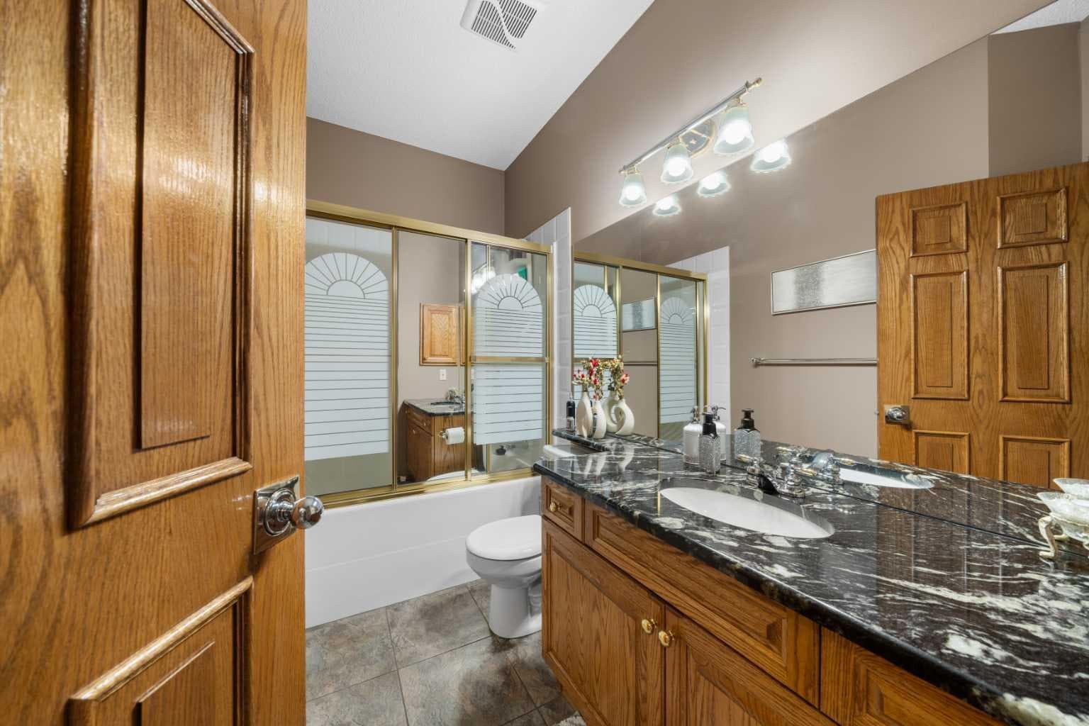 138 Gleneagles View 