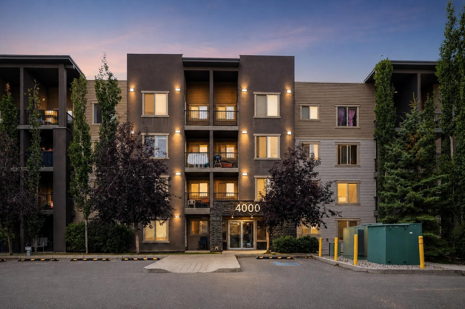 4101, 403 Mackenzie Way SW