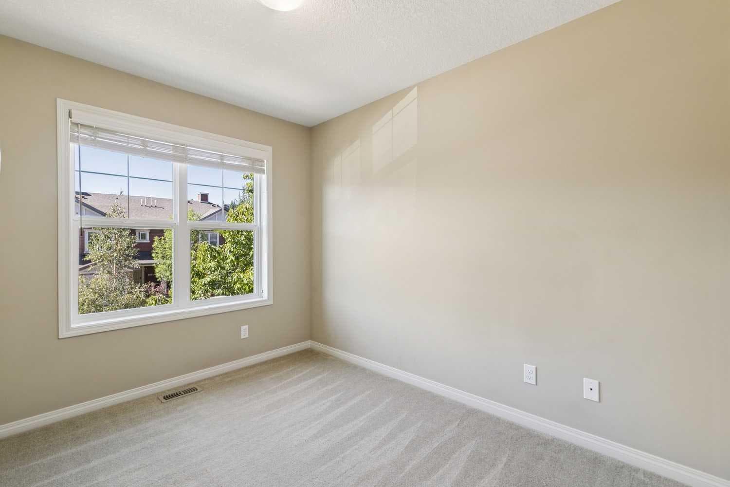 113 Chaparral Valley Drive SE