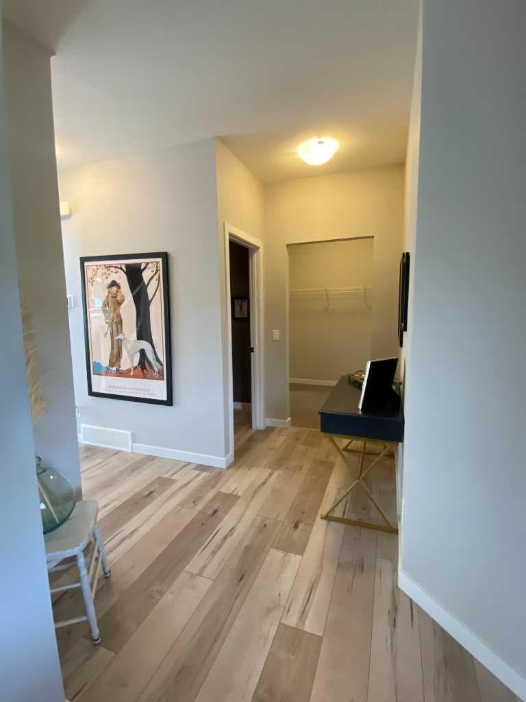N/A, 46 Amery Crescent 