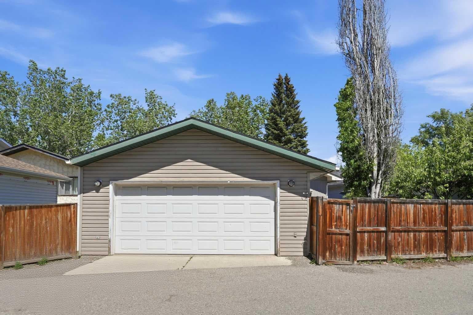 121 Sunbank Way SE