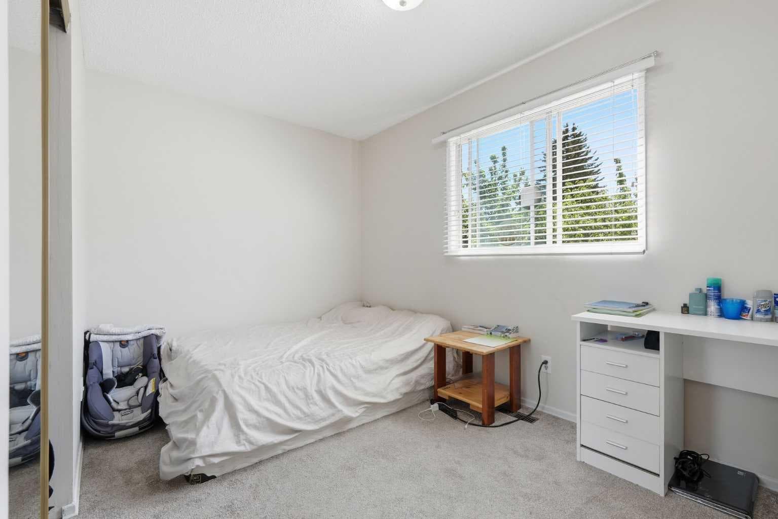 121 Sunbank Way SE