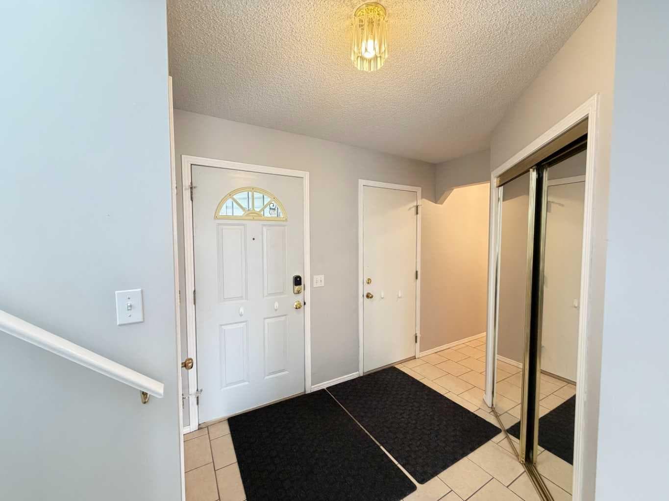 52 Citadel Meadow Court NW