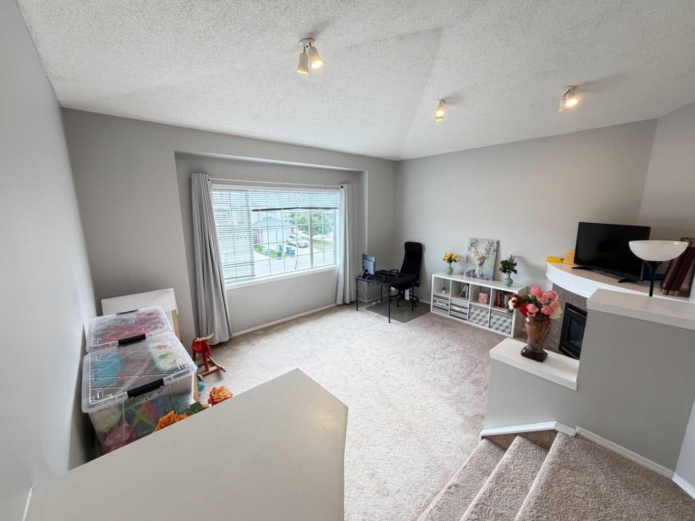52 Citadel Meadow Court NW