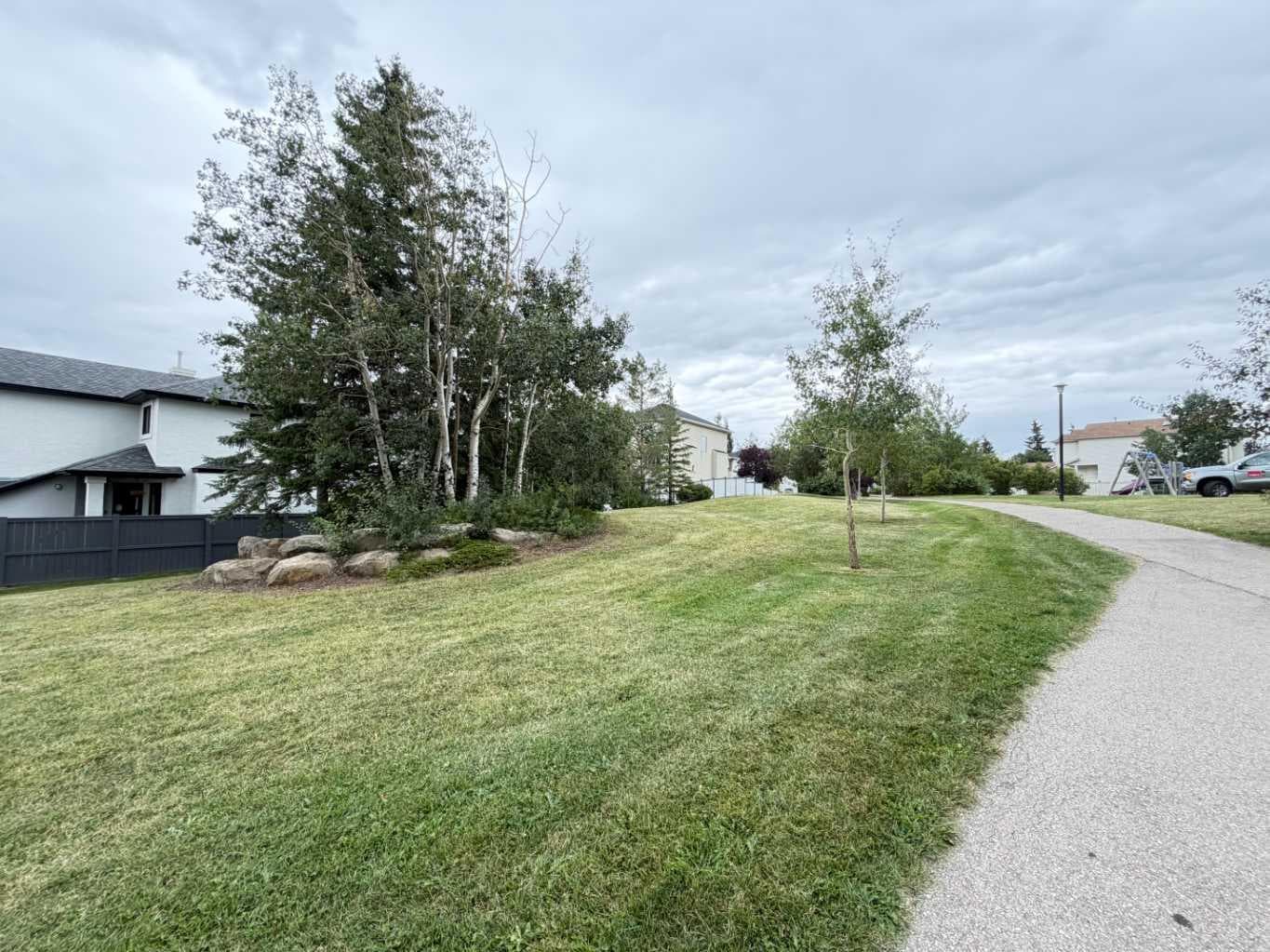 52 Citadel Meadow Court NW